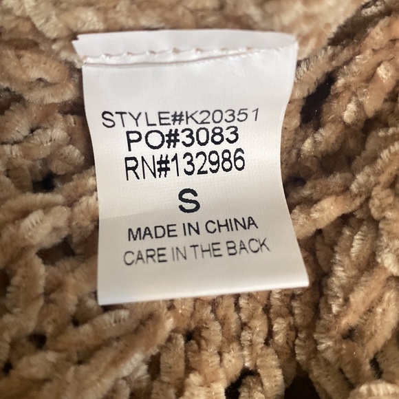 Impressions Cowl Neck Knit Sweater-Tan-Women’s Sz Small-NWT - Picture 11 of 11